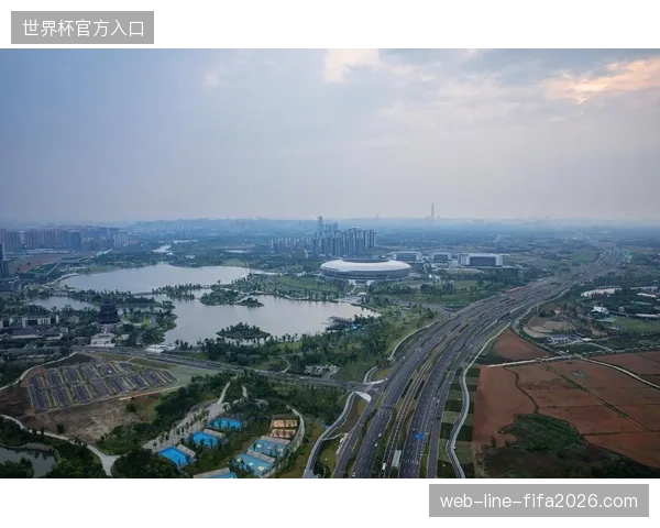 成都东安湖场馆集群探索远程制作设备分时共享，规避非赛期闲置损失